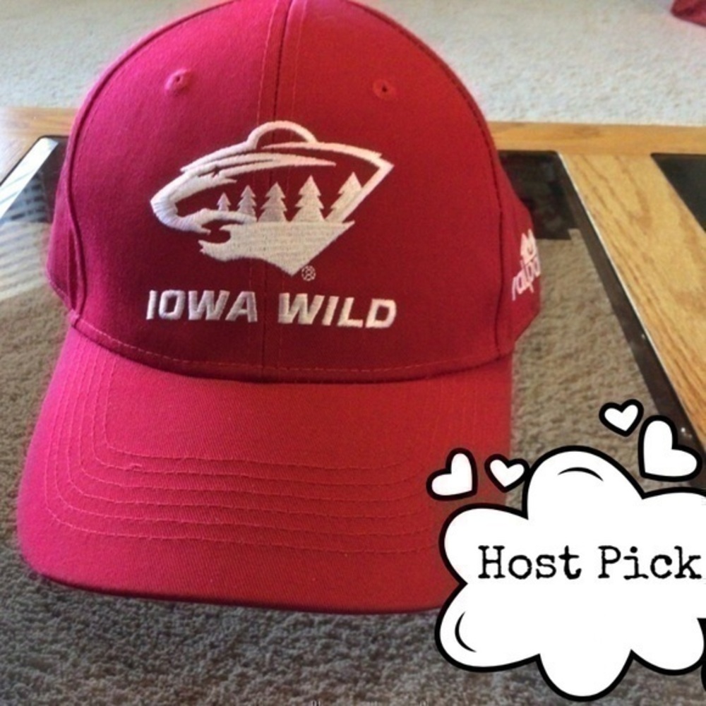 Red Iowa Wild hat